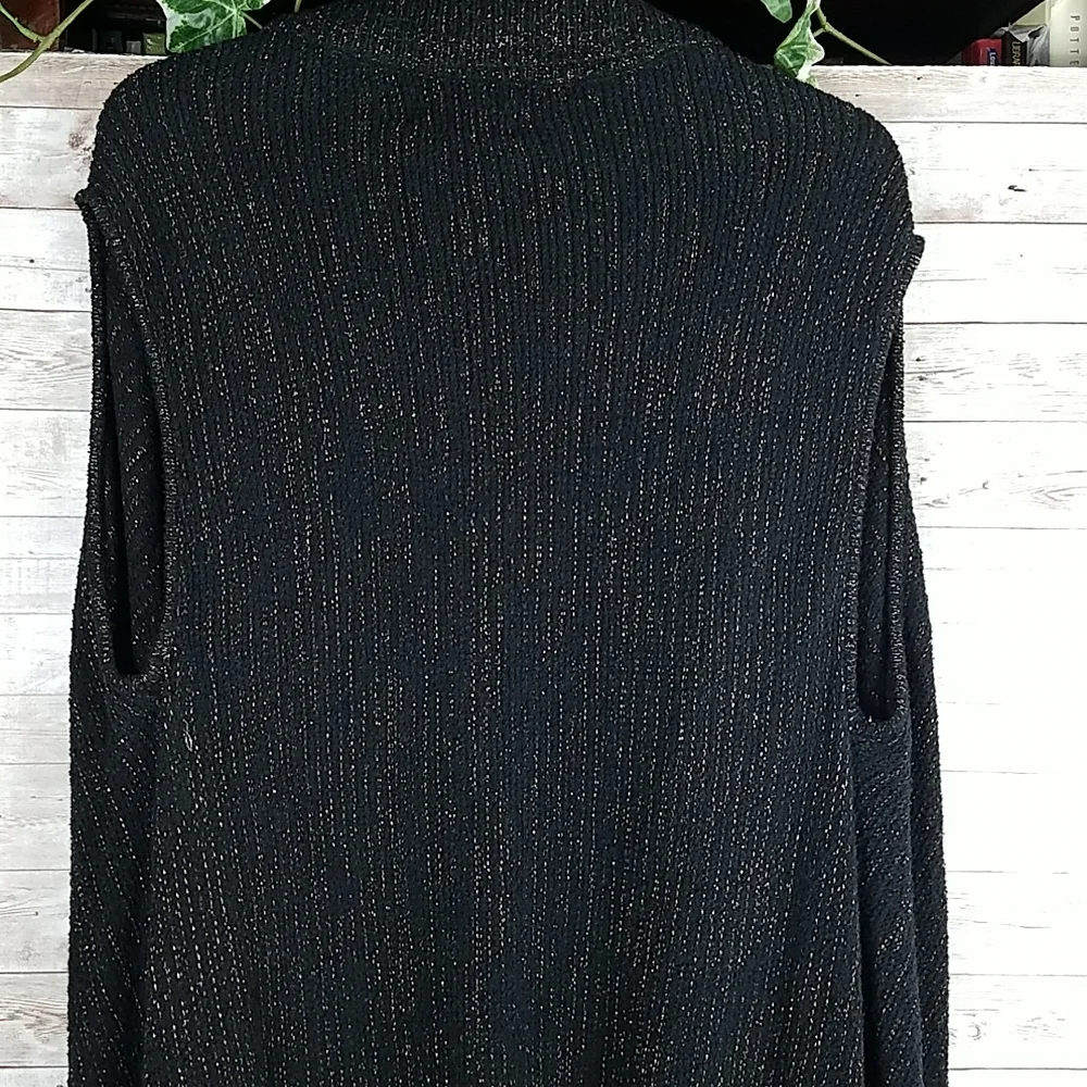 Avenue, Black Chunkie Cardigan with gold Thread shimmers, sweater, Sz 14/16 - Picture 8 of 11